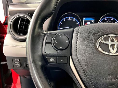 Used 2017 Toyota RAV4 XLE w/ Carpet Mat Package FWD image 23