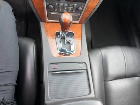 Used 2008 Cadillac STS AWD w/ Preferred Equipment Group image 14