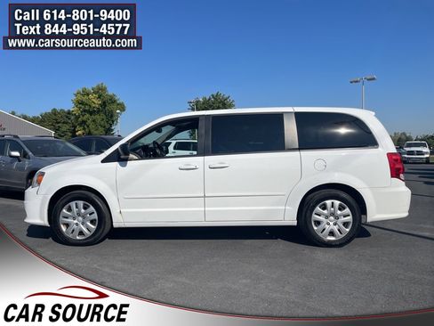 Used 2017 Dodge Grand Caravan SE w/ Power Window Group image 3