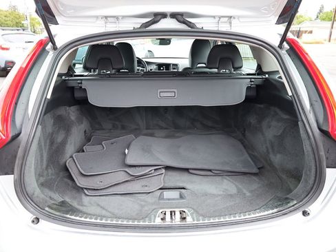 Used 2015 Volvo V60 T5 Premier FWD image 16