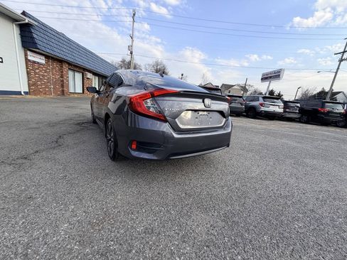 Used 2018 Honda Civic EX-L image 38