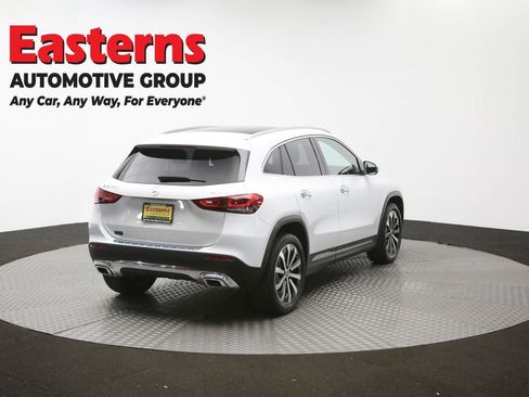 Used 2023 Mercedes-Benz GLA 250 4MATIC w/ Premium Package image 43