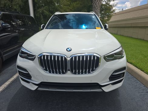 Used 2023 BMW X5 sDrive40i w/ Climate Comfort Package RWD image 2