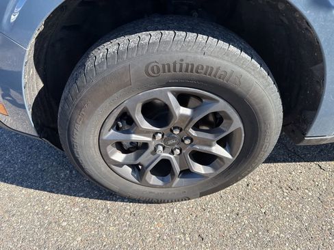 Used 2024 Ford Maverick XLT w/ XLT Luxury Package image 6