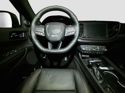 Used 2025 Dodge Durango GT AWD/4WD image 27
