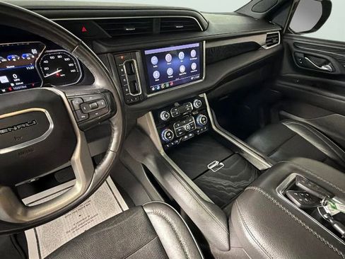 Used 2021 GMC Yukon Denali w/ Denali Premium Package AWD/4WD image 20
