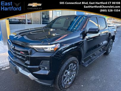 Used 2023 Chevrolet Colorado Z71 w/ Z71 Convenience Package 2