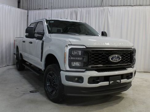 New 2026 Ford F250 XL w/ STX Appearance Package AWD/4WD image 37