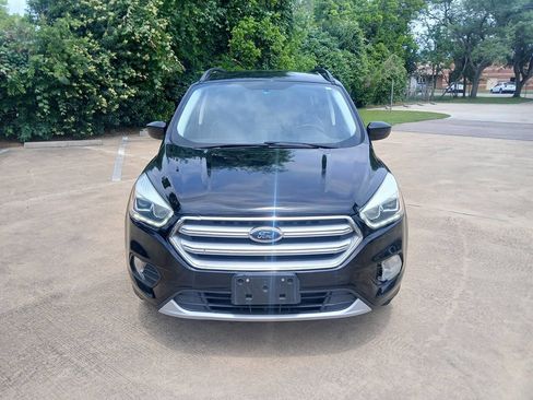 Used 2017 Ford Escape SE w/ SE Leather Comfort Package FWD image 11
