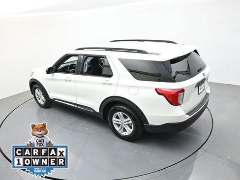 Used 2024 Ford Explorer XLT image 24