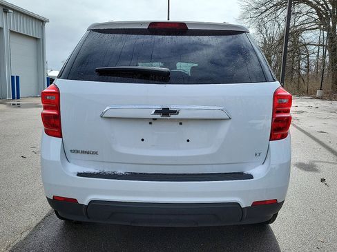 Used 2017 Chevrolet Equinox LT w/ Sport Edition image 23