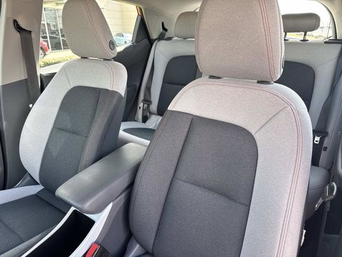 Used 2021 Chevrolet Bolt LT image 21