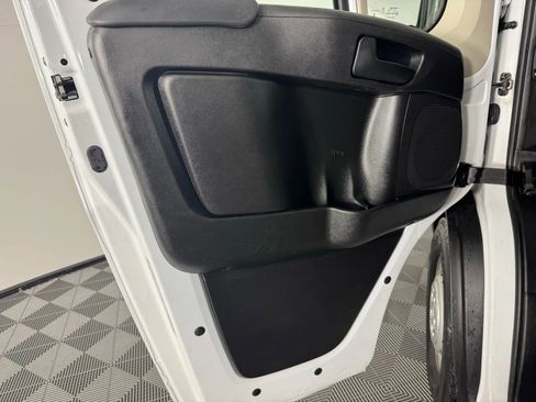 Used 2024 RAM ProMaster 2500 image 33