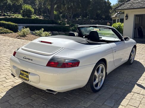 Used 2002 Porsche 911 Cabriolet image 11