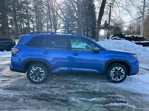 New 2026 Subaru Forester Premium image 2