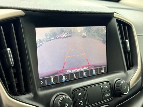 Used 2020 GMC Terrain Denali w/ Denali Premium Package FWD image 14