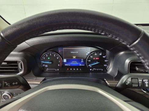 Used 2022 Ford Explorer Limited w/ Equipment Group 301A image 18
