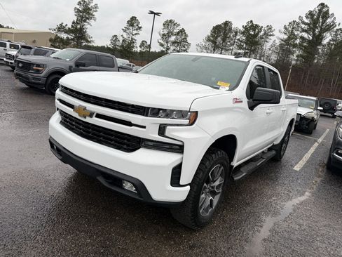 Used 2019 Chevrolet Silverado 1500 RST w/ All-Star Edition image 3