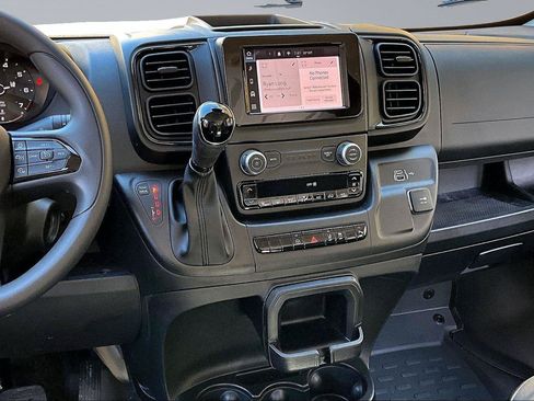 Used 2025 RAM ProMaster 1500 w/ Safety Group FWD image 6