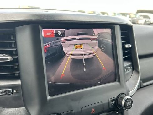 Used 2022 RAM 1500 Big Horn AWD/4WD image 25