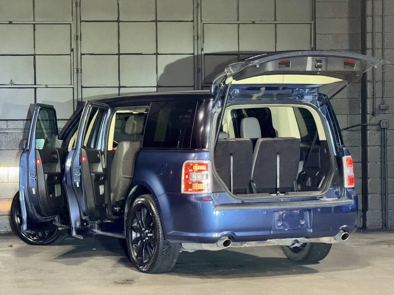 Used 2019 Ford Flex Limited w/ Limited Appearance Package AWD/4WD image 5