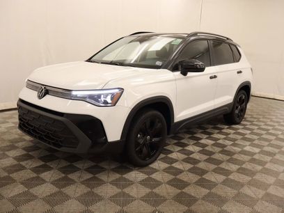 Used 2025 Volkswagen Taos SE