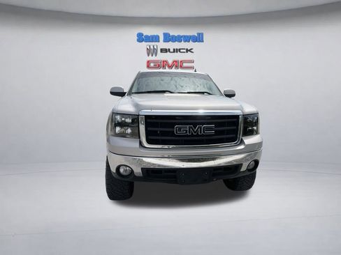 Used 2007 GMC Sierra 1500 SLT w/ SLE/SLT Trailering Package AWD/4WD image 4