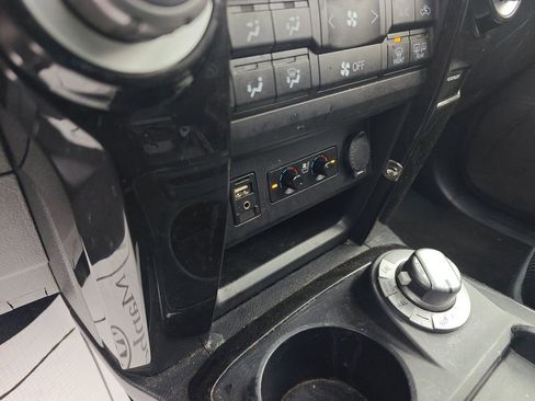 Used 2019 Toyota 4Runner Limited image 10