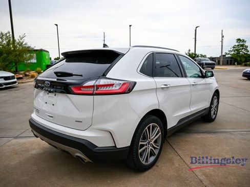 Used 2022 Ford Edge Titanium w/ Equipment Group 301A AWD/4WD image 5