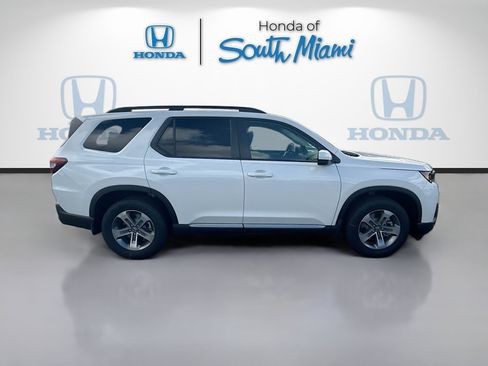 New 2026 Honda Pilot EX-L image 8
