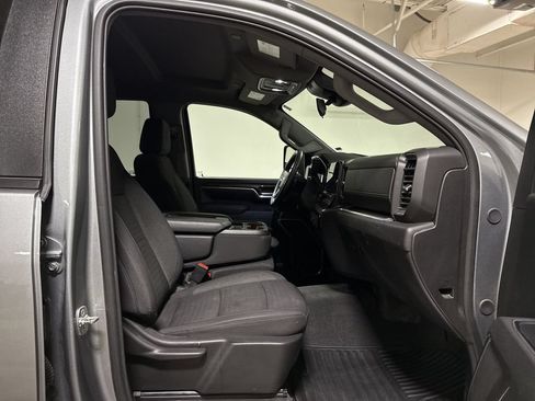 Used 2025 Chevrolet Silverado 2500 LT w/ Convenience Package AWD/4WD image 21