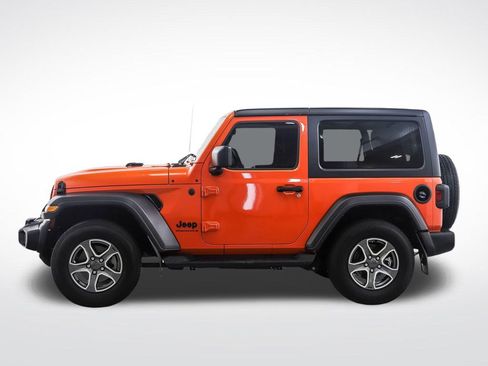 Used 2023 Jeep Wrangler Sport AWD/4WD image 2