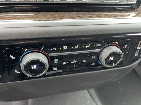 New 2026 Chevrolet Silverado 1500 LT image 18