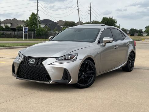Used 2020 Lexus IS 300 F Sport image 1
