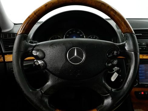 Used 2008 Mercedes-Benz E 350 4MATIC Sedan image 13