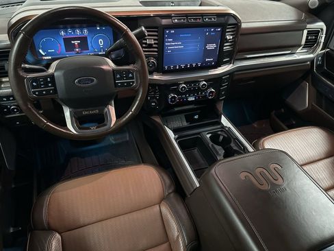 Used 2024 Ford F350 King Ranch image 13
