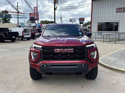 Used 2025 GMC Canyon Elevation w/ Convenience Package RWD image 2