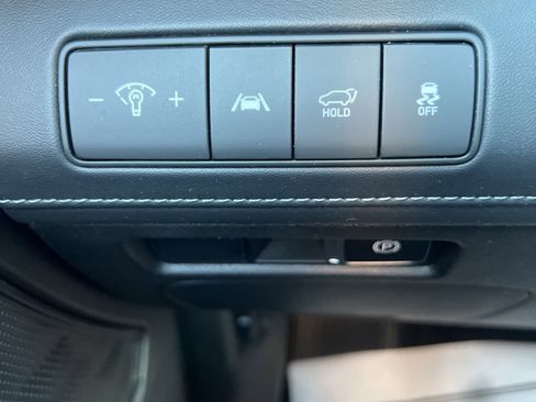 Used 2022 Hyundai Santa Fe SEL w/ Convenience + Premium Package image 16