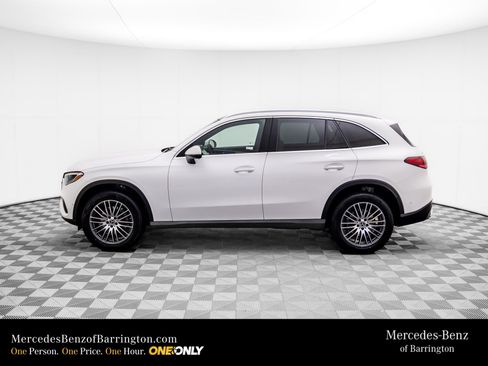 New 2026 Mercedes-Benz GLC 300 4MATIC image 2