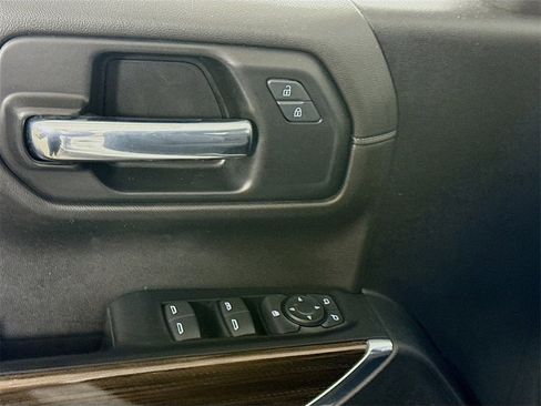 Certified 2022 Chevrolet Silverado 1500 RST w/ Redline Edition image 12