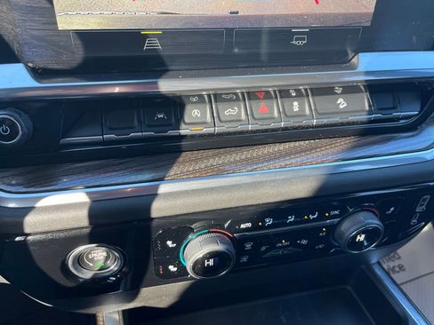 Used 2022 Chevrolet Silverado 1500 RST w/ Diesel Off-Road Package image 15