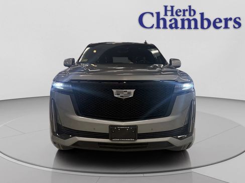 Used 2023 Cadillac Escalade Sport Platinum w/ LPO, ONYX Package image 4