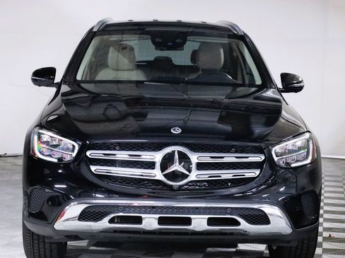 Used 2022 Mercedes-Benz GLC 300 4MATIC image 2