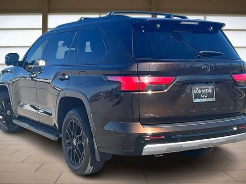 Used 2024 Toyota Sequoia Limited image 13