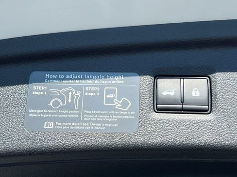 Used 2025 INFINITI QX50 Luxe AWD/4WD image 39