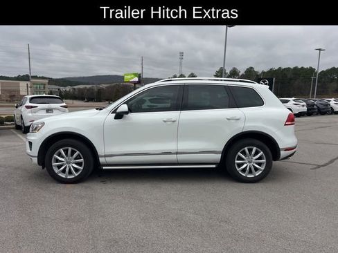 Used 2016 Volkswagen Touareg Sport image 4