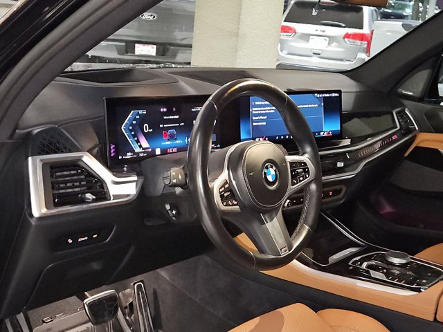 Used 2024 BMW X5 sDrive40i w/ M Sport Package RWD image 9