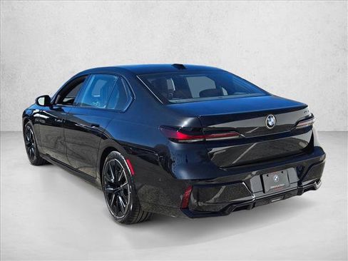 Certified 2025 BMW 740i w/ Premium Package image 8