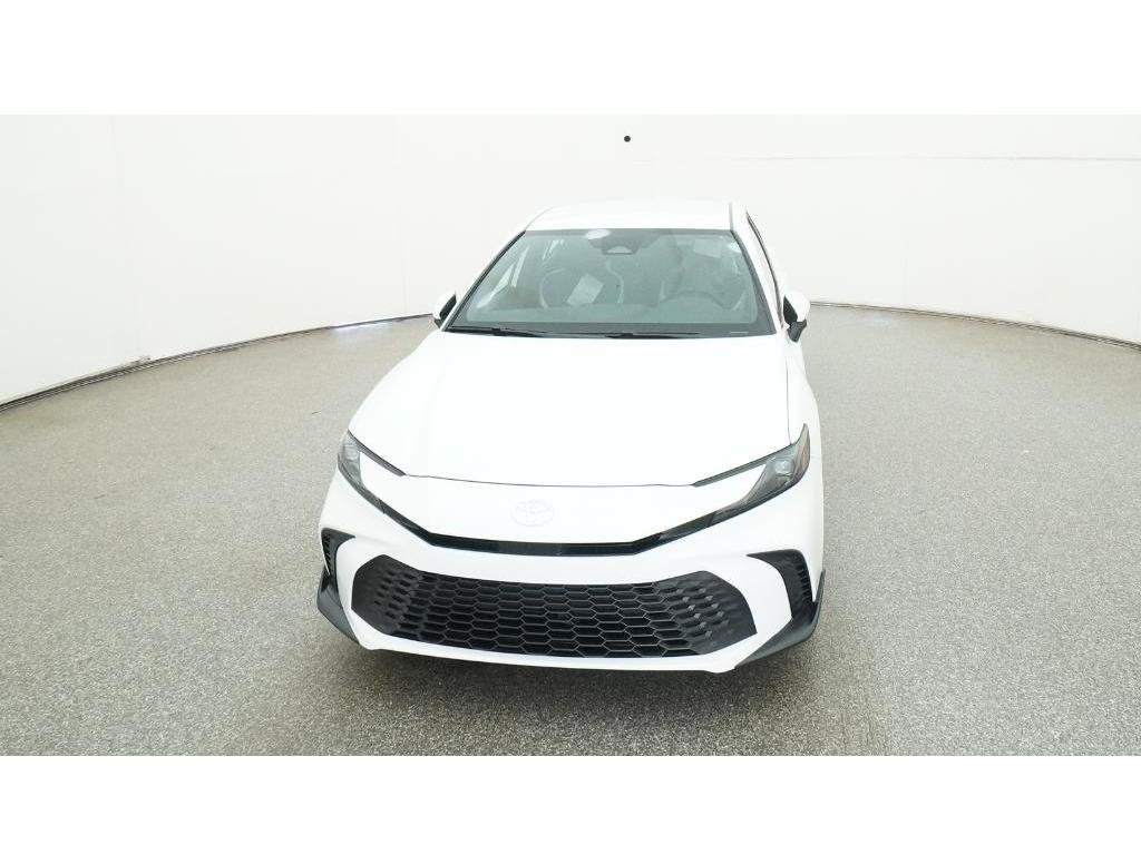 Used 2025 Toyota Camry SE FWD image 19