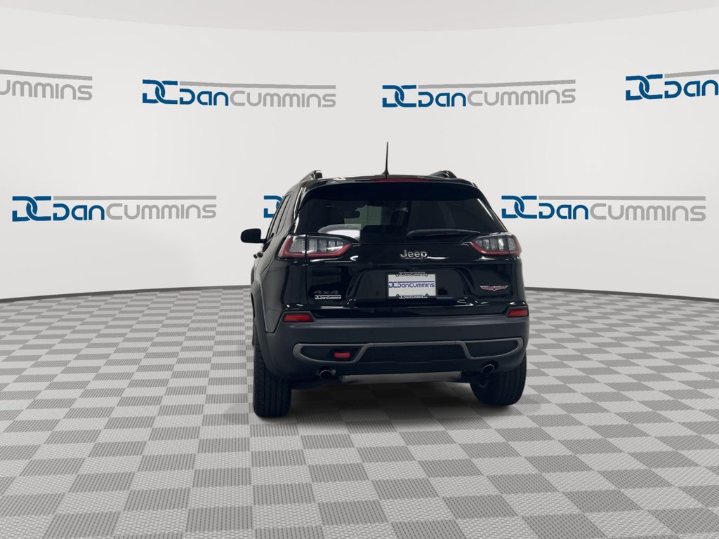 Used 2022 Jeep Cherokee Trailhawk w/ Comfort/Convenience Group AWD/4WD image 7